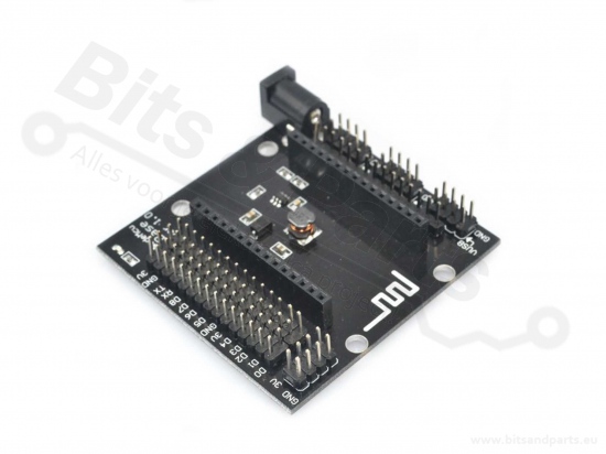 ESP8266 NodeMCU base ontwikkelboard